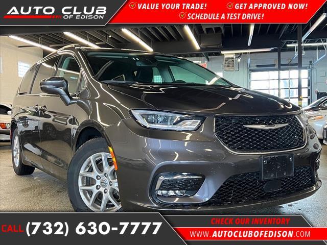 used 2022 Chrysler Pacifica car, priced at $19,995