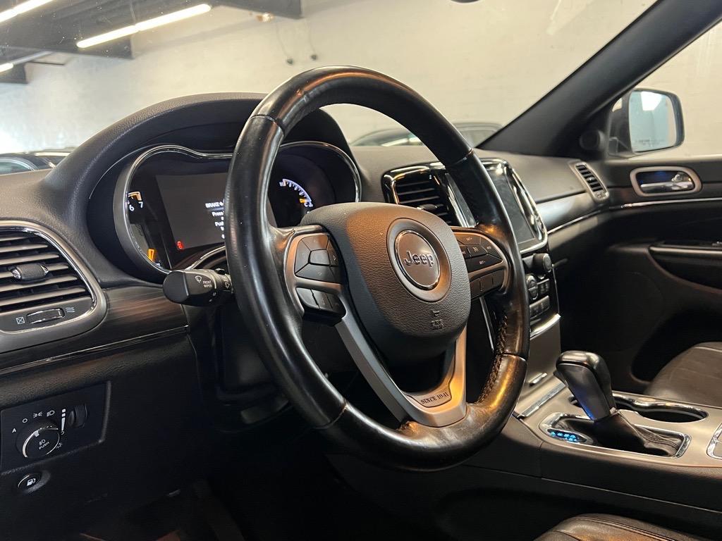 used 2022 Jeep Grand Cherokee car, priced at $21,888