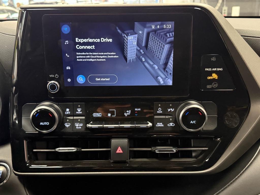 used 2023 Toyota Highlander car, priced at $27,888