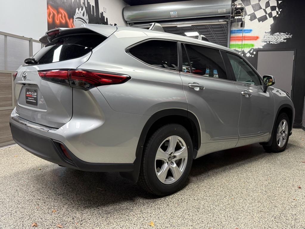 used 2023 Toyota Highlander car, priced at $27,888