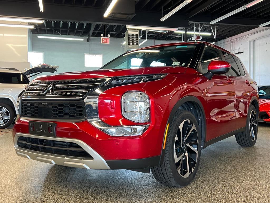 used 2023 Mitsubishi Outlander car, priced at $21,488