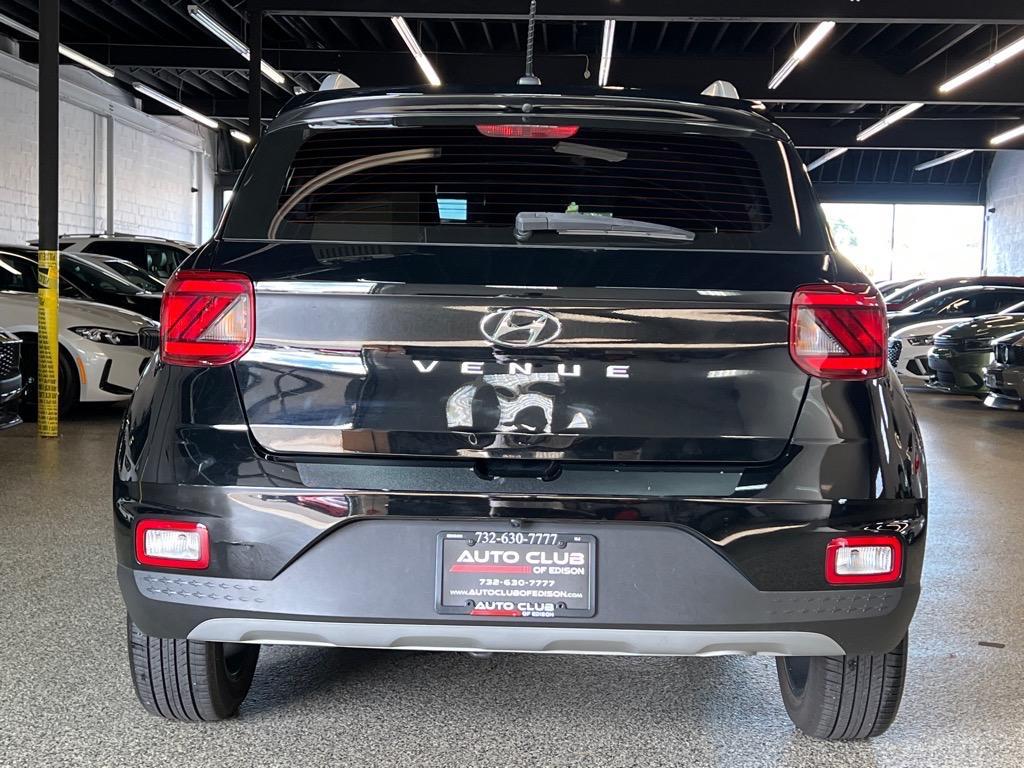 used 2023 Hyundai Venue car, priced at $13,988