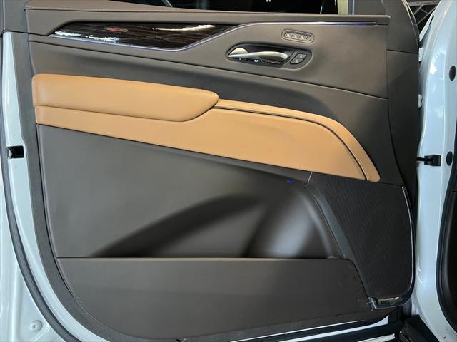 used 2021 Cadillac Escalade ESV car, priced at $81,988