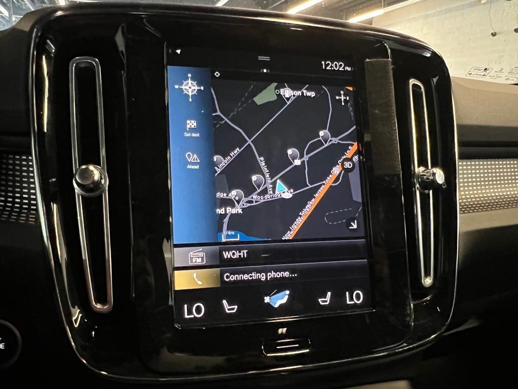 used 2022 Volvo XC40 car, priced at $21,588