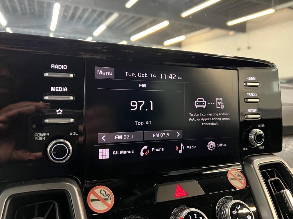 used 2023 Kia Sorento car, priced at $20,888