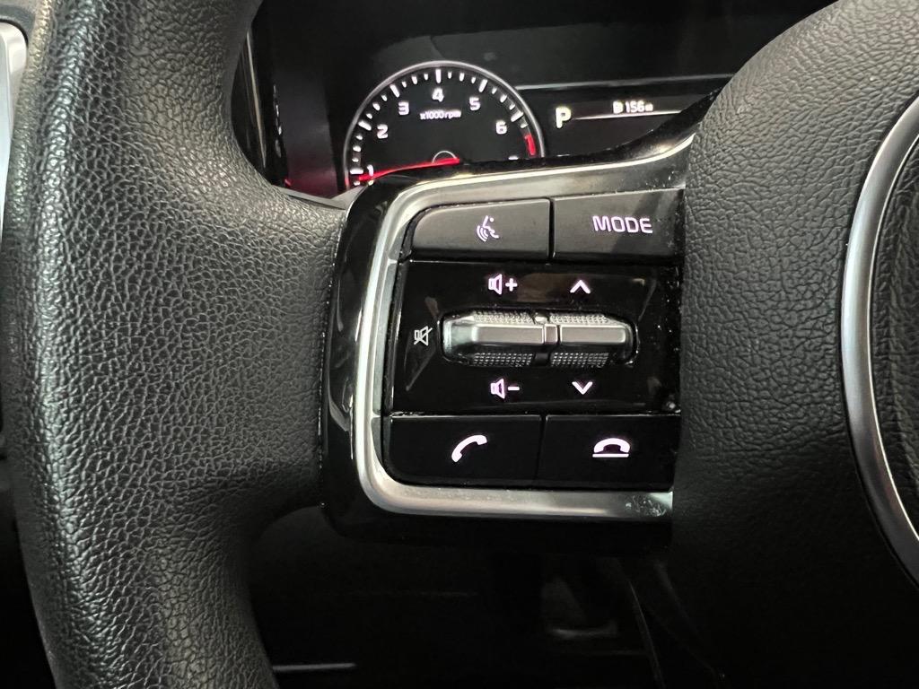 used 2023 Kia Sorento car, priced at $20,888