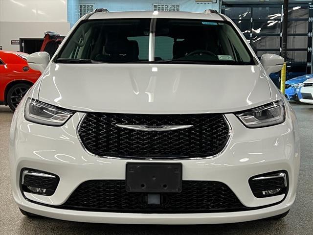 used 2022 Chrysler Pacifica car, priced at $19,995