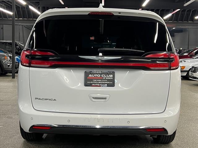 used 2022 Chrysler Pacifica car, priced at $19,995