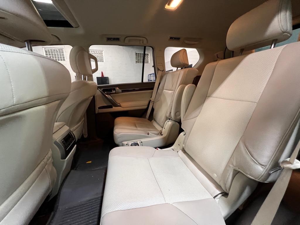 used 2018 Lexus GX 460 car, priced at $31,888