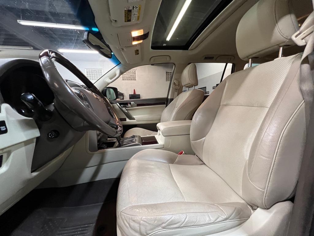 used 2018 Lexus GX 460 car, priced at $31,888