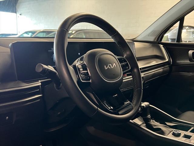 used 2024 Kia Sorento car, priced at $26,888