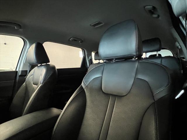 used 2024 Kia Sorento car, priced at $26,888