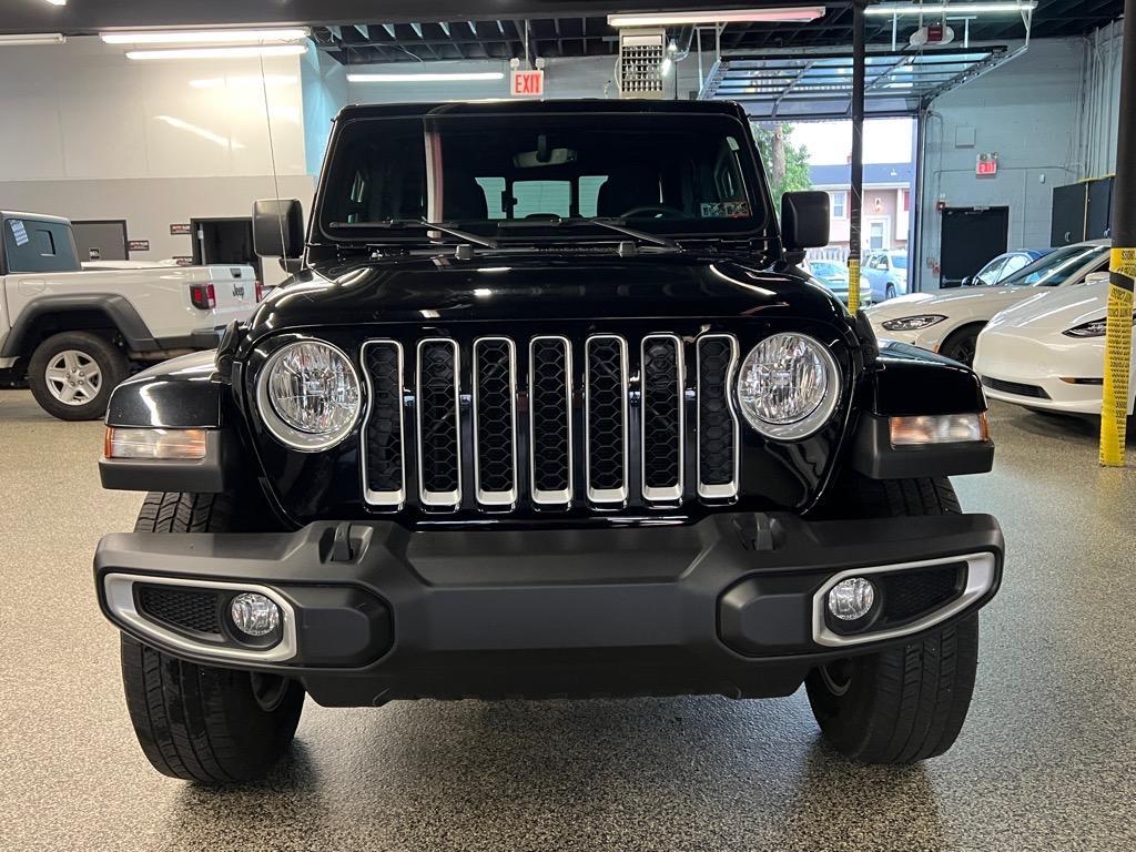 used 2023 Jeep Gladiator car, priced at $25,588