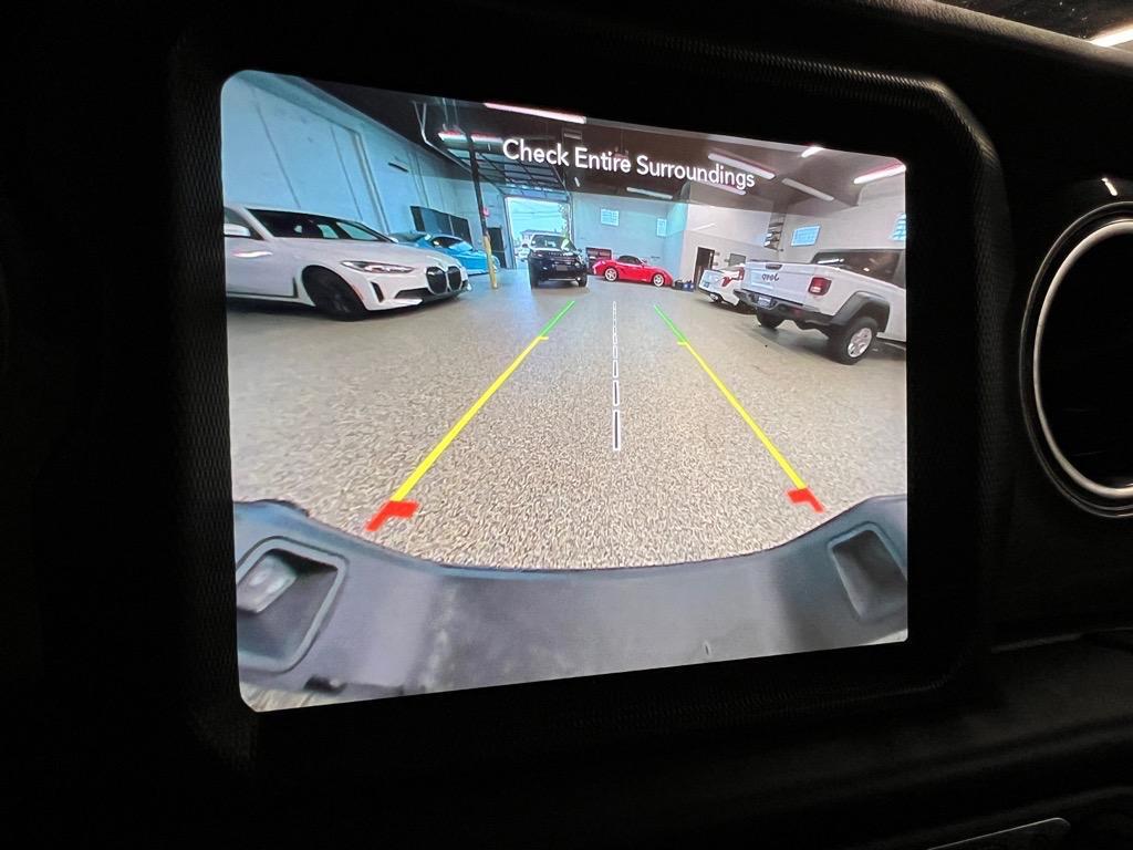 used 2023 Jeep Gladiator car, priced at $25,588