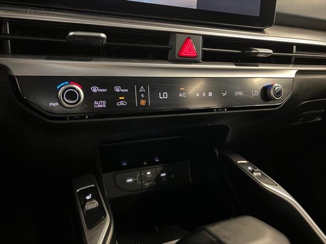 used 2024 Kia Sorento car, priced at $27,988