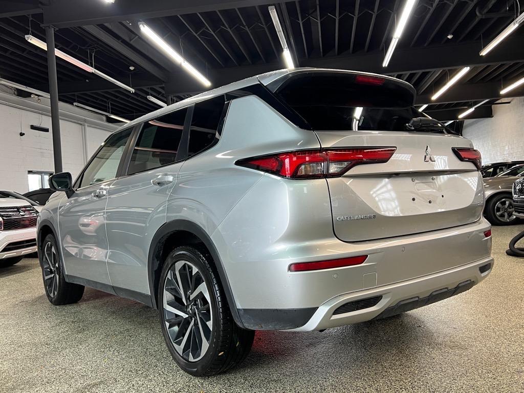 used 2024 Mitsubishi Outlander car, priced at $23,388