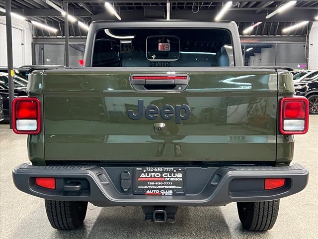 used 2022 Jeep Gladiator car, priced at $26,495