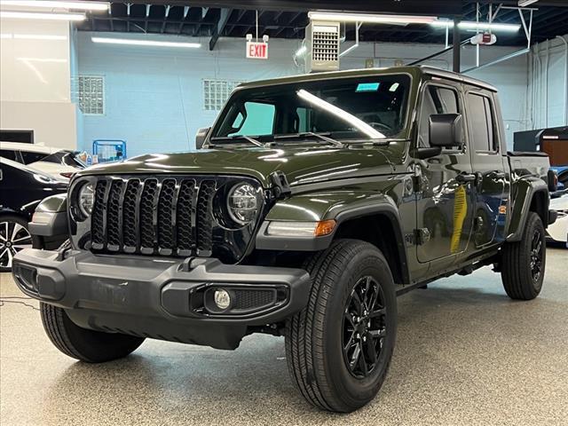 used 2022 Jeep Gladiator car, priced at $26,495