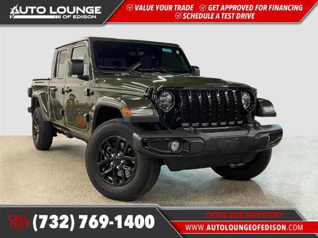 used 2022 Jeep Gladiator car, priced at $26,795