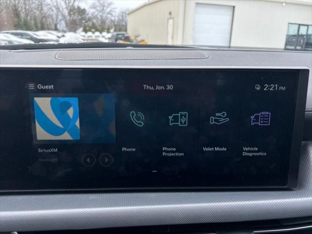 used 2024 Hyundai Sonata car, priced at $25,577