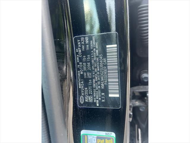 used 2025 Hyundai Elantra car, priced at $21,933