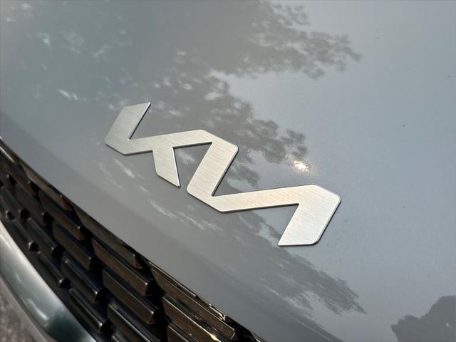 used 2022 Kia Carnival car, priced at $35,241