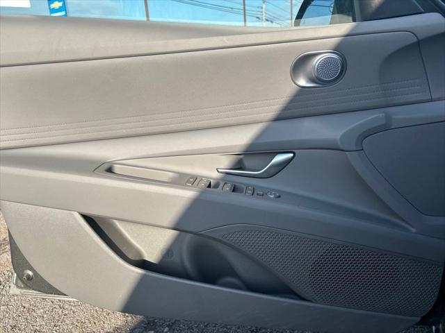 new 2024 Hyundai Elantra car, priced at $23,190