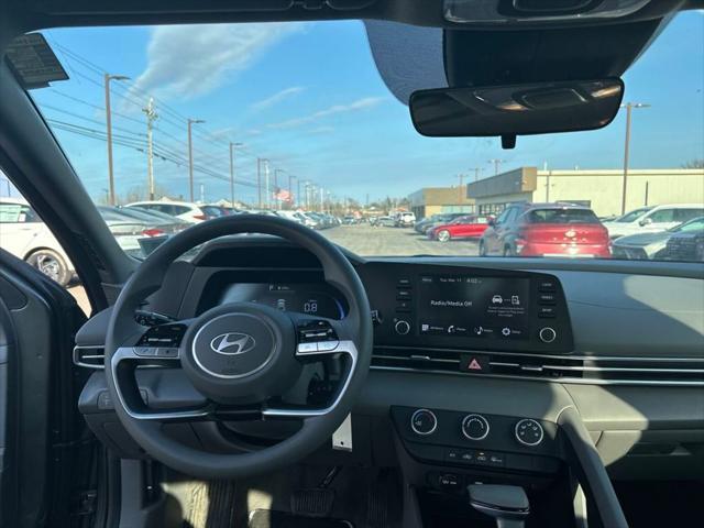 new 2024 Hyundai Elantra car, priced at $23,190