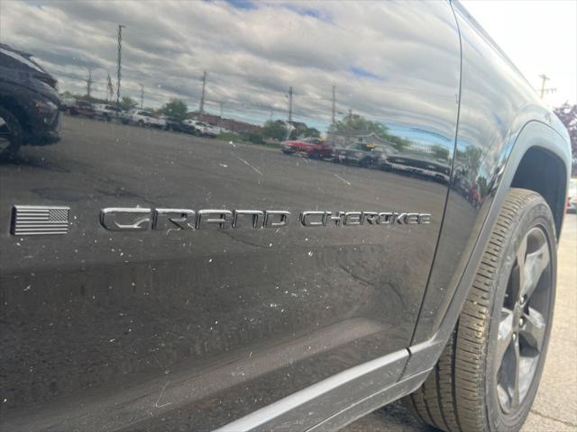 used 2023 Jeep Grand Cherokee L car, priced at $35,621