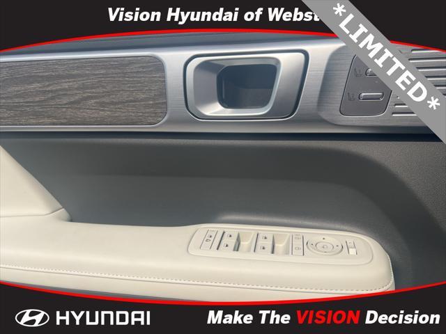 used 2024 Hyundai Santa Fe car, priced at $41,997