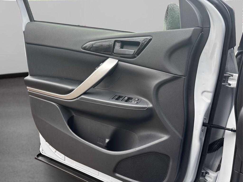 new 2025 Mitsubishi Eclipse Cross car, priced at $27,890