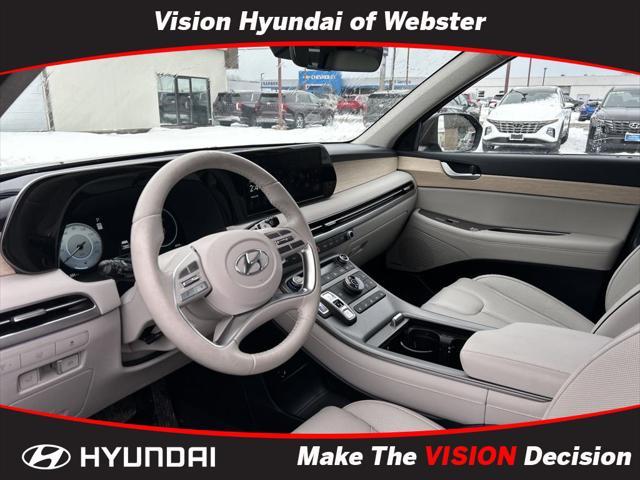 used 2024 Hyundai Palisade car, priced at $40,155