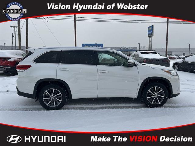 used 2018 Toyota Highlander car, priced at $22,295