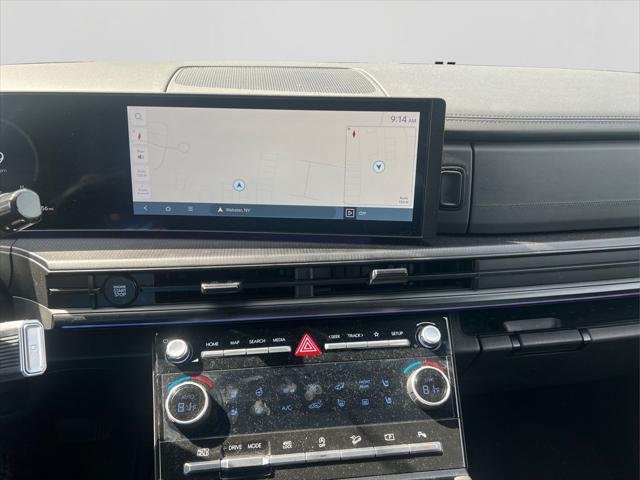 used 2024 Hyundai Santa Fe car, priced at $41,372