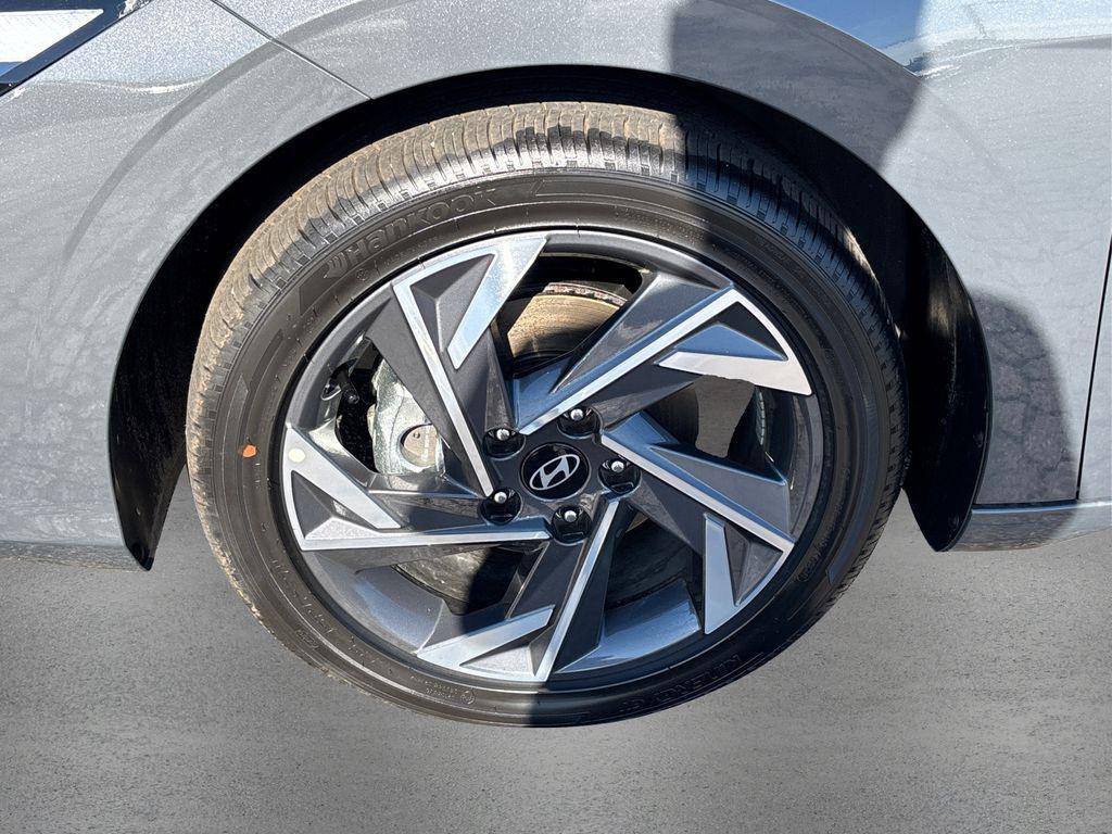 new 2025 Hyundai ELANTRA HEV car, priced at $26,740