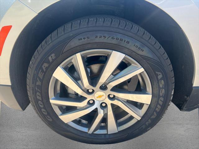 used 2022 Chevrolet Equinox car, priced at $23,351