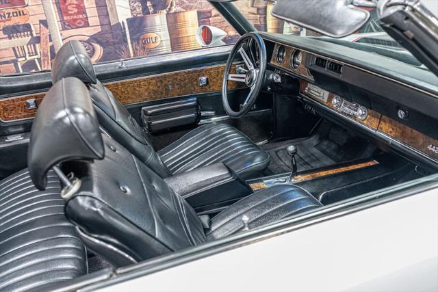 used 1970 Oldsmobile 442 car, priced at $89,900