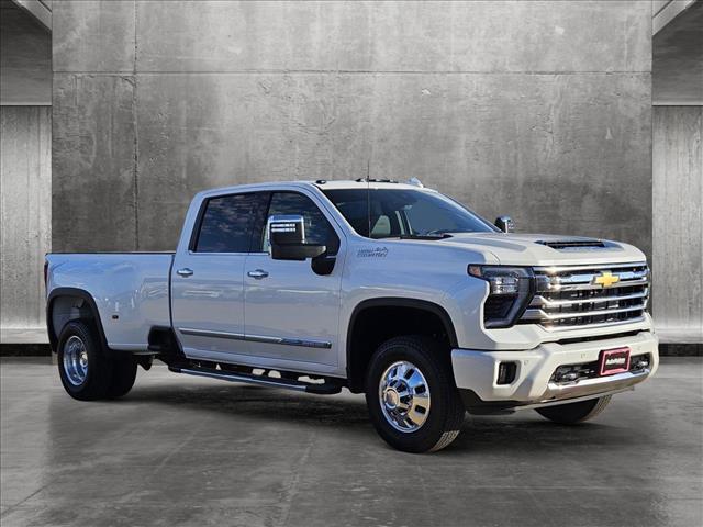 new 2025 Chevrolet Silverado 3500 car, priced at $91,435