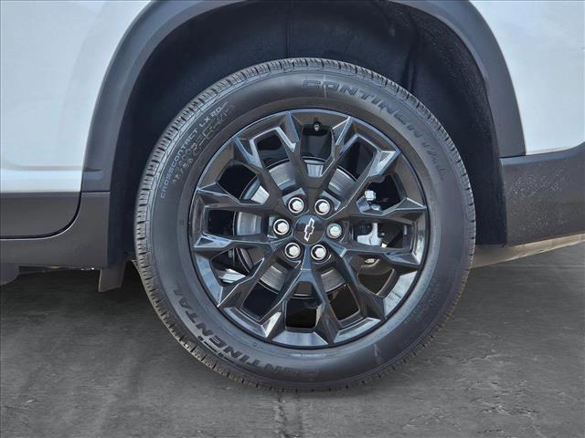 new 2025 Chevrolet Traverse car, priced at $42,991