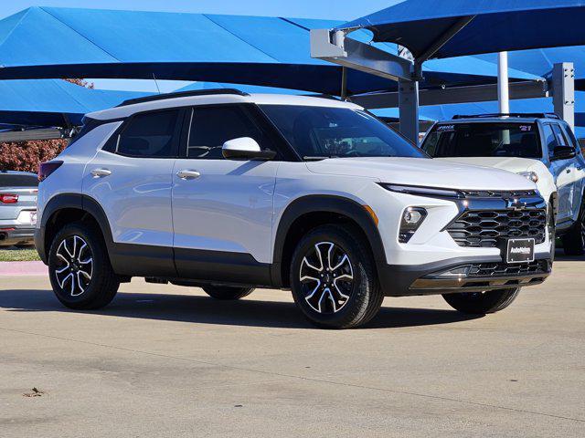 new 2025 Chevrolet TrailBlazer car, priced at $31,230