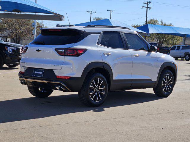 new 2025 Chevrolet TrailBlazer car, priced at $31,230