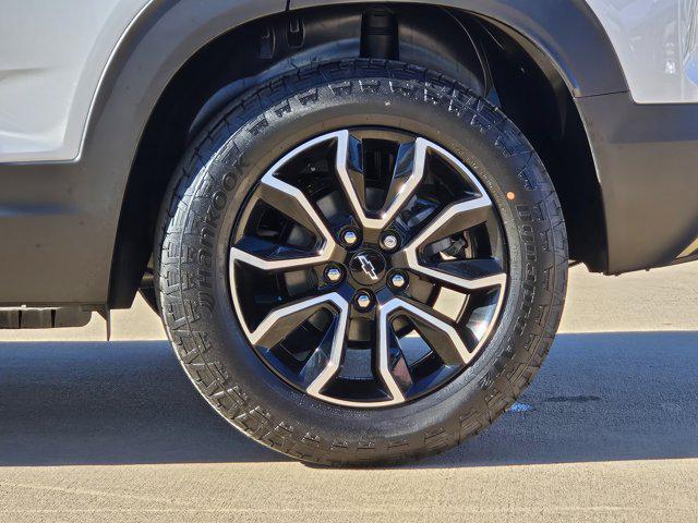 new 2025 Chevrolet TrailBlazer car, priced at $31,230