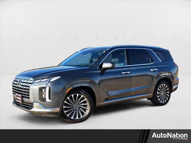 used 2024 Hyundai Palisade car, priced at $42,995