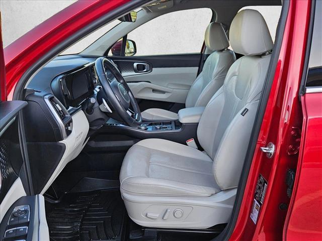 used 2022 Kia Sorento Hybrid car, priced at $24,995