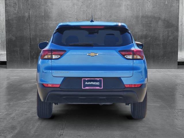 new 2025 Chevrolet TrailBlazer car, priced at $25,680