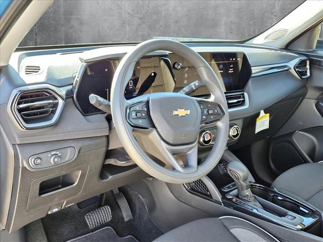 new 2025 Chevrolet TrailBlazer car, priced at $25,680