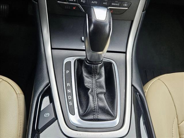 used 2015 Ford Edge car, priced at $11,895