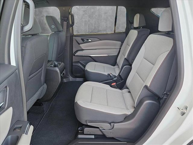 new 2025 Chevrolet Traverse car, priced at $40,822