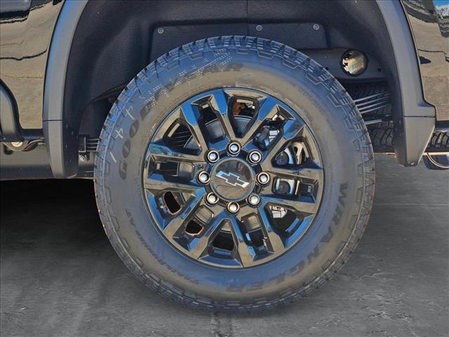 new 2025 Chevrolet Silverado 2500 car, priced at $80,915