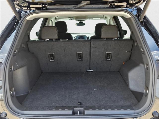 used 2024 Chevrolet Equinox car, priced at $25,562